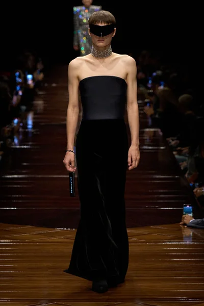 Look 55